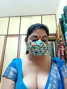 Snapshot of Ratna-777 chatting on November 8, 2025, 6:29 pm Ratna-777 online show from November 8, 2025, 6:29 pm