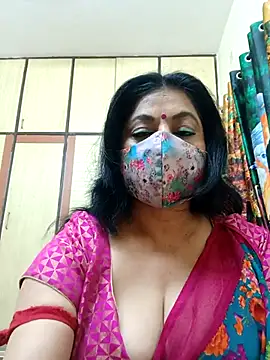 Snapshot of Ratna-777 chatting on December 3, 2025, 6:39 pm Ratna-777 online show from December 3, 2025, 6:39 pm