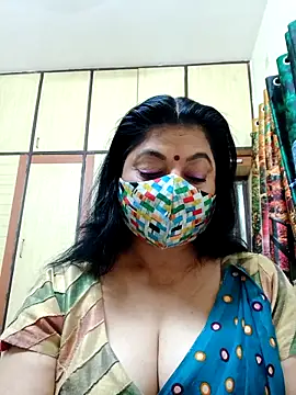 Snapshot of Ratna-777 chatting on January 6, 2026, 7:06 pm Ratna-777 online show from January 6, 2026, 7:06 pm