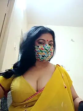 Snapshot of Ratna-777 chatting on February 28, 2026, 10:44 pm Ratna-777 online show from February 28, 2026, 10:44 pm