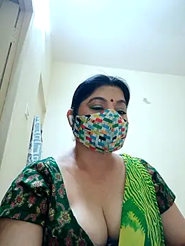 Snapshot of Ratna-777 chatting on March 22, 2026, 6:22 pm Ratna-777 online show from March 22, 2026, 6:22 pm