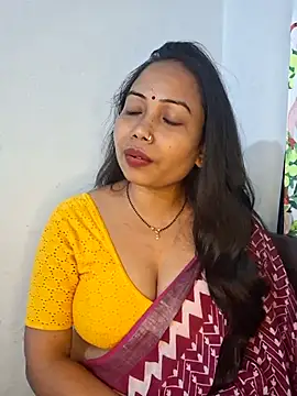 DREAM GIRL-30 online show from November 2, 2025, 4:53 pm