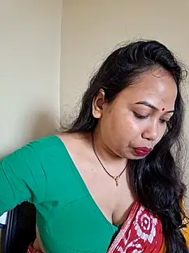 DREAM GIRL-30 online show from June 1, 2026, 3:08 am