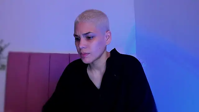 Charlee pink online show from February 3, 2026, 8:36 pm