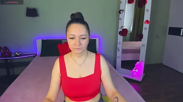 AngellLika online show from October 4, 2025, 12:58 pm