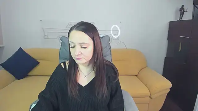 Snapshot of AngellLika chatting on February 2, 2026, 1:32 pm AngellLika online show from February 2, 2026, 1:32 pm