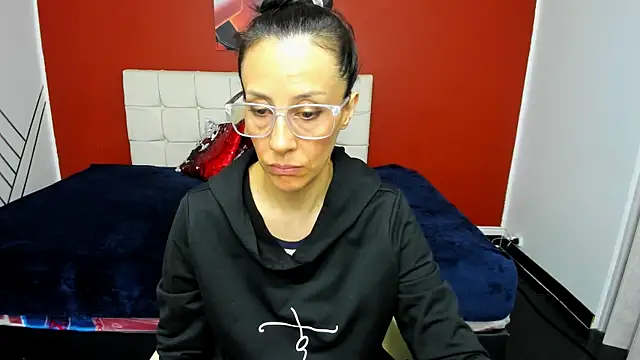 Snapshot of Abrillee1 chatting on January 11, 2025, 9:04 pm Abrillee1 online show from January 11, 2025, 9:04 pm