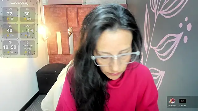 Snapshot of Abrillee1 chatting on November 10, 2025, 12:04 pm Abrillee1 online show from November 10, 2025, 12:04 pm