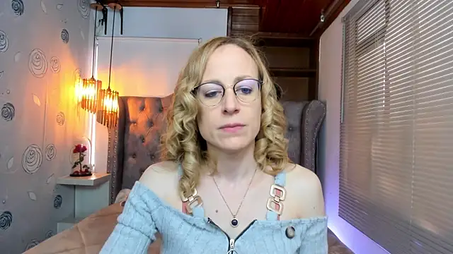 Snapshot of SammySanders chatting on January 25, 2025, 12:16 pm SammySanders online show from January 25, 2025, 12:16 pm