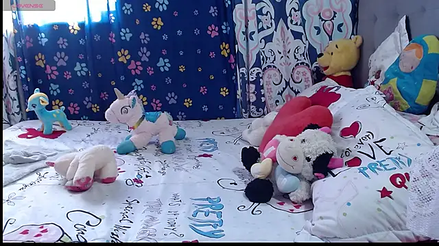 Lunawillis online show from September 13, 2025, 8:52 pm