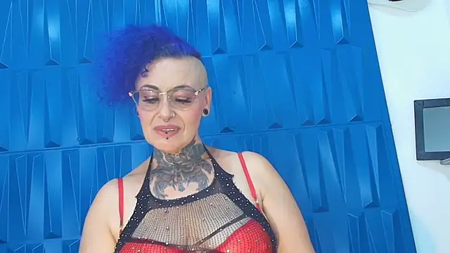 Snapshot of SandyyRose chatting on January 3, 2025, 12:43 am SandyyRose online show from January 3, 2025, 12:43 am