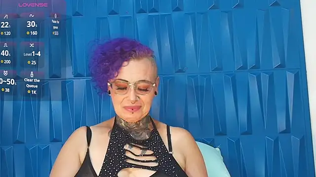 Snapshot of SandyyRose chatting on January 27, 2025, 6:31 pm SandyyRose online show from January 27, 2025, 6:31 pm