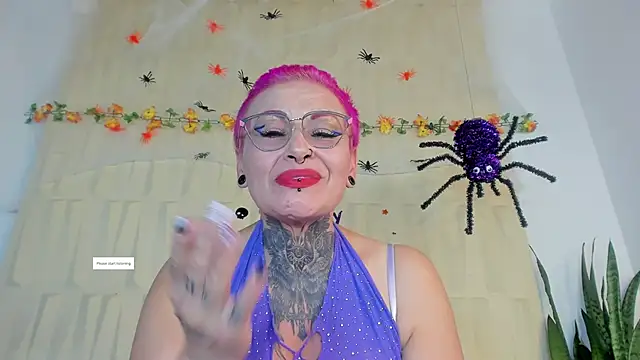 Snapshot of SandyyRose chatting on October 18, 2025, 4:26 am SandyyRose online show from October 18, 2025, 4:26 am