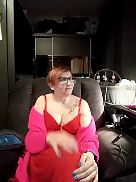 Snapshot of Marie1992PL chatting on February 27, 2025, 4:43 pm Marie1992PL online show from February 27, 2025, 4:43 pm