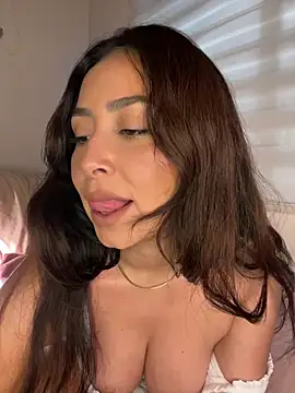 vixen allure online show from February 18, 2025, 2:16 am