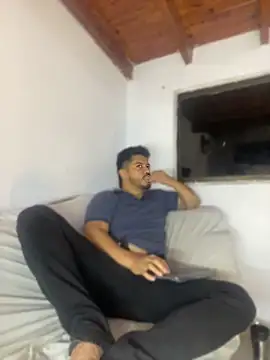 AndresSmith   online show from April 16, 2026, 8:04 am