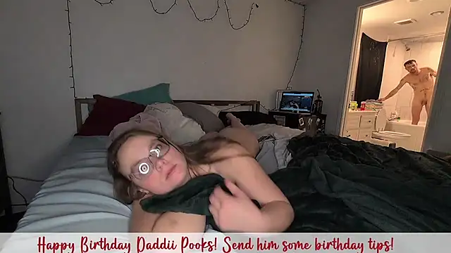 MrandMrsPooks online show from March 1, 2025, 11:28 am