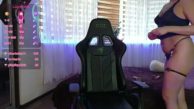 Denny Brenda online show from March 14, 2025, 6:53 am