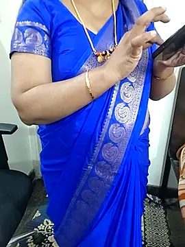 Deepthi Mysore online show from December 17, 2025, 2:06 am