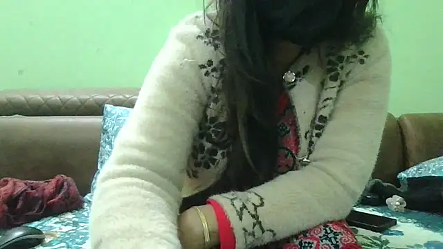 couplesuni online show from January 3, 2025, 3:16 am