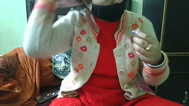 couplesuni online show from December 16, 2025, 3:44 am