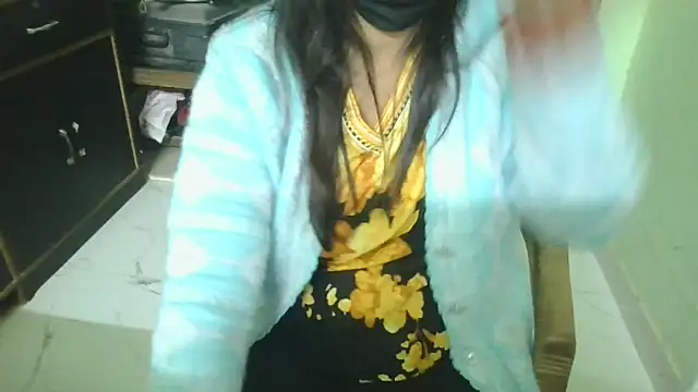 couplesuni online show from February 20, 2026, 6:26 am