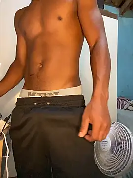 Leosilvaj1 online show from March 31, 2026, 9:48 pm