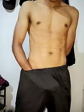 Snapshot of Arturo_Stone chatting on January 20, 2025, 4:32 am Arturo Stone online show from January 20, 2025, 4:32 am