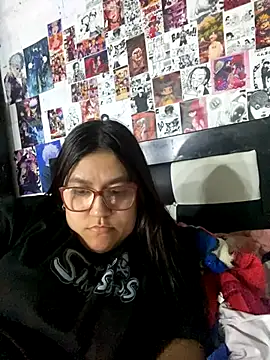 dafne19  online show from December 14, 2025, 3:56 am