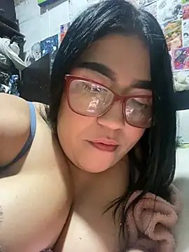 Snapshot of dafne19_ chatting on February 9, 2026, 3:32 am dafne19 online show from February 9, 2026, 3:32 am