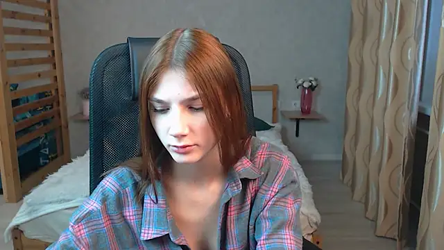 AnaHoney online show from October 21, 2025, 3:07 am