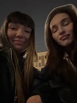 Sophie Avory online show from November 17, 2025, 3:51 pm