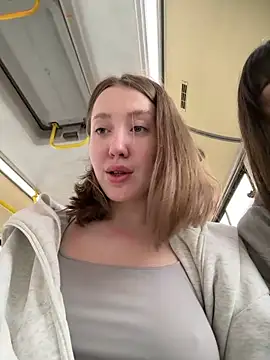 Snapshot of Sophie_Avory chatting on April 30, 2026, 3:51 pm Sophie Avory online show from April 30, 2026, 3:51 pm