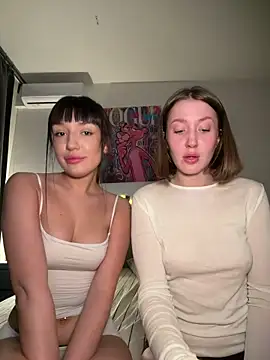Snapshot of Sophie_Avory chatting on May 29, 2026, 10:08 pm Sophie Avory online show from May 29, 2026, 10:08 pm