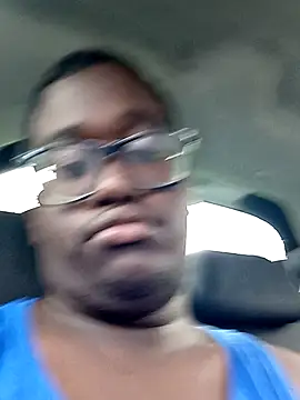 Snapshot of Jeanlaurent972 chatting on February 28, 2025, 2:20 pm Jeanlaurent972 online show from February 28, 2025, 2:20 pm