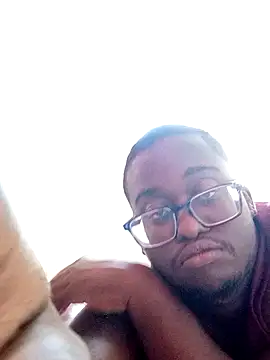 Jeanlaurent972 online show from November 30, 2025, 4:11 pm