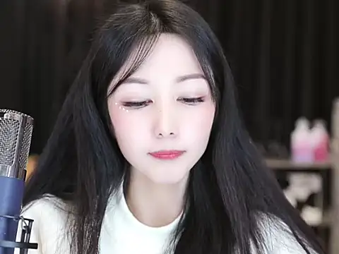 Nuyoah-77 online show from January 20, 2025, 6:53 pm