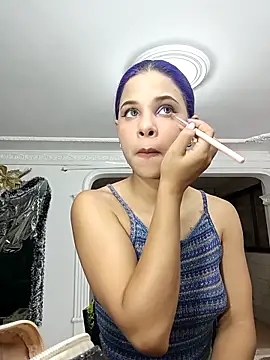 LadyAvalon online show from December 18, 2025, 7:09 pm