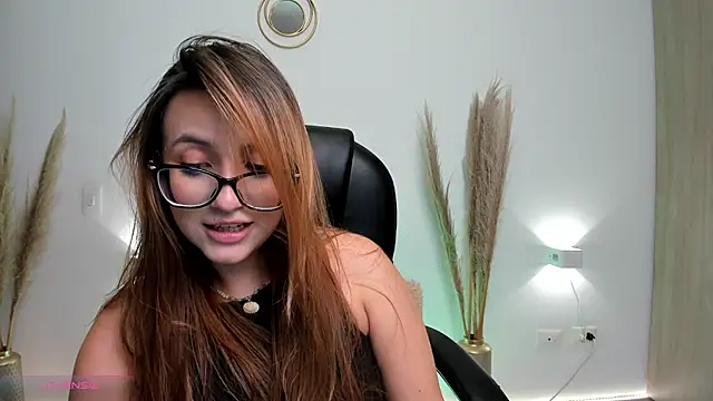 RyliieHunter online show from December 7, 2024, 6:21 am