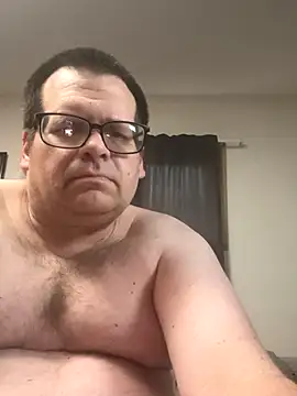 treatbobnicer online show from October 3, 2025, 12:35 pm