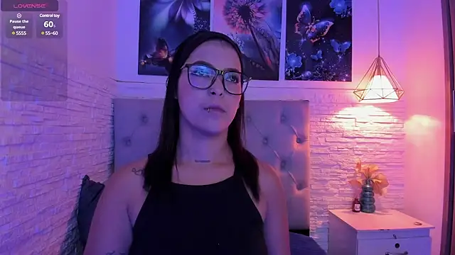 graceymilf666 online show from March 20, 2025, 11:27 am