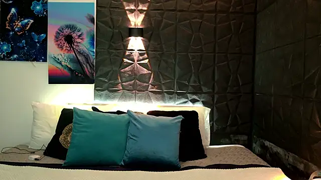 graceymilf666 online show from December 18, 2025, 12:11 pm