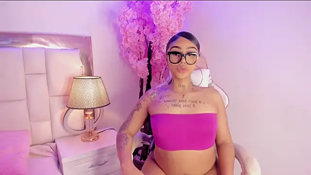 Mia Jansen online show from February 13, 2025, 8:45 pm