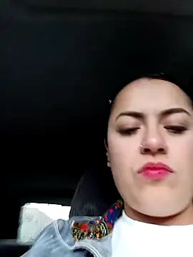 Lesly 10- online show from September 21, 2025, 9:05 pm