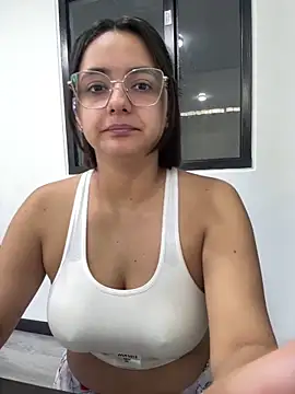 Snapshot of kae_styles chatting on March 1, 2026, 7:05 pm kae styles online show from March 1, 2026, 7:05 pm