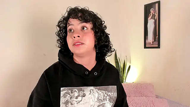 adriannyp 1 online show from March 18, 2026, 1:47 pm