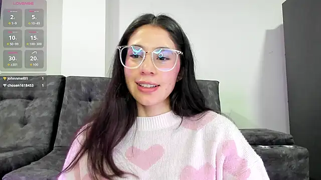 emmadiaz1 online show from February 2, 2026, 3:16 am