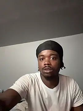SluttyLyfe4L online show from June 29, 2026, 9:04 am