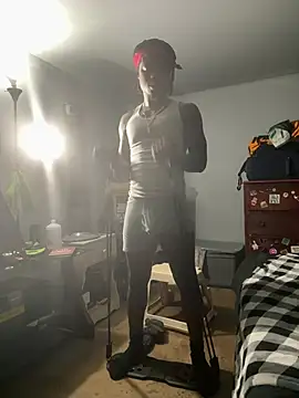 SluttyLyfe4L online show from July 13, 2026, 5:49 pm