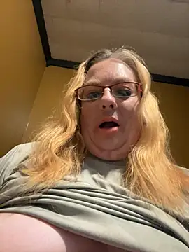 CherishWilliams online show from June 26, 2026, 5:23 am